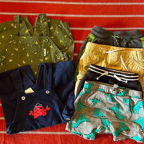 Bundle of shorts and overalls, boy 2t - Picture 1 of 14